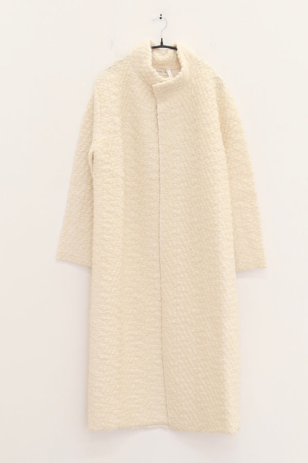 SWAYING 25 Autumn/Winter Cloud Jacquard Long Coat SW-SW25AW1T24C1S2-BAI White